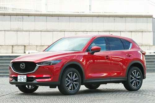 Lower and wider second-generation CX-5 (1)