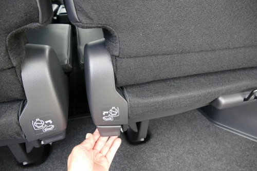 サードシートの折り畳みは感動レベル4
